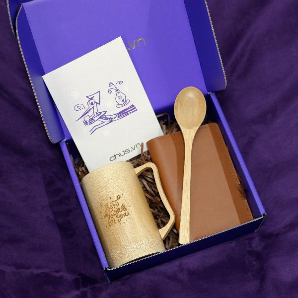 Mẫu thiệp Trung Thu cá nhân hóa cho bé với tên và lời chúc riêng được in ấn tinh xảo