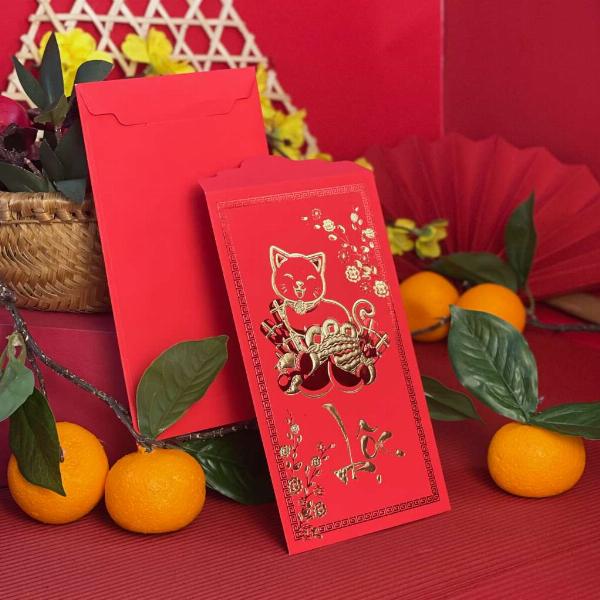 Mẫu thiệp chúc mừng năm mới ép kim chữ tiếng Anh trên nền giấy mỹ thuật